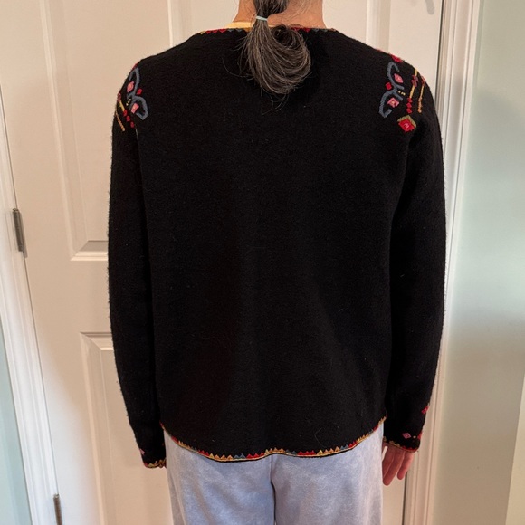 Vrikke Women's Wool Black Sweater with Colorful Embroidery - Picture 9 of 10